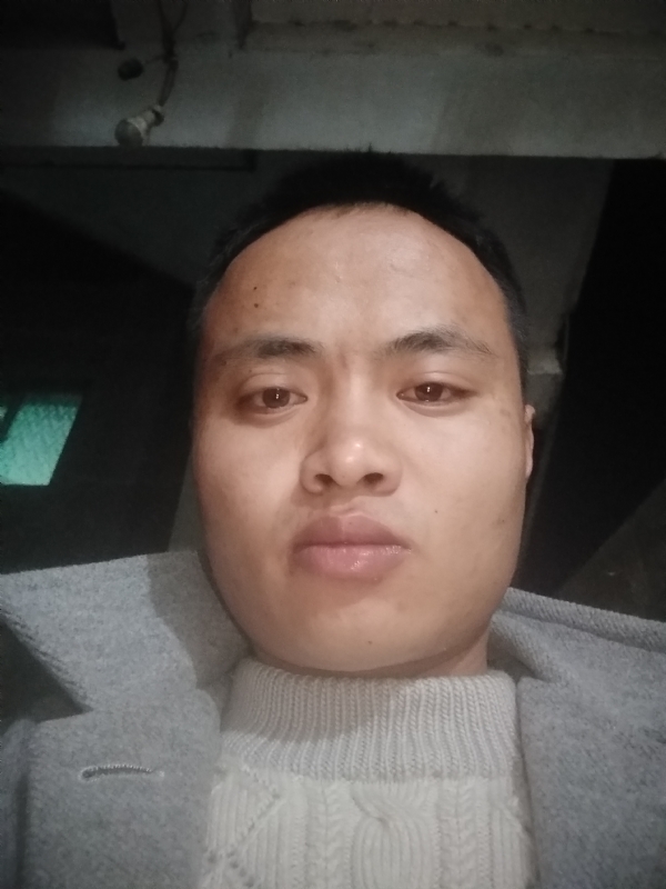 小磊的第一张照片--云南残疾人相亲网