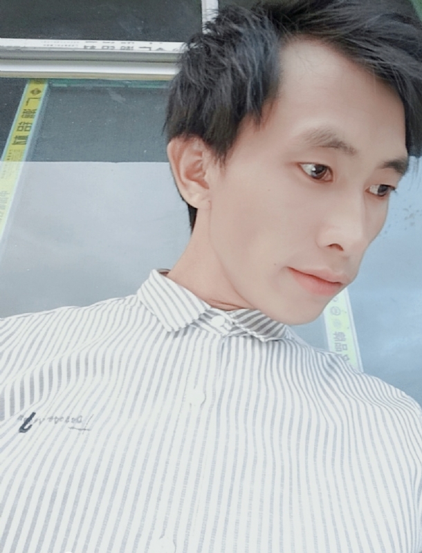 寻找下一个路口的第一张照片--云南残疾人相亲网