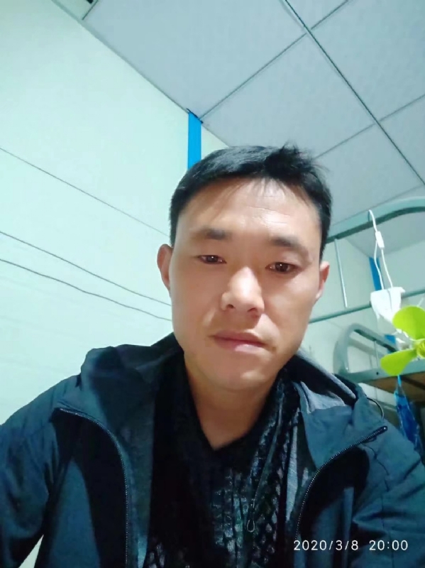悟的第一张照片--云南残疾人相亲网