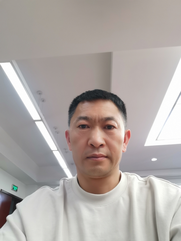 知足常乐的第一张照片--云南残疾人相亲网