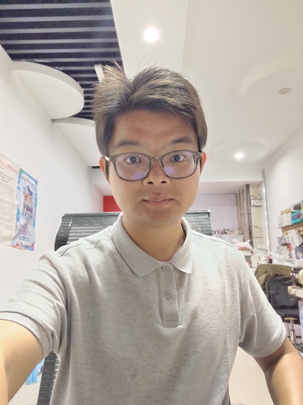 华兴通讯的第一张照片--云南残疾人相亲网