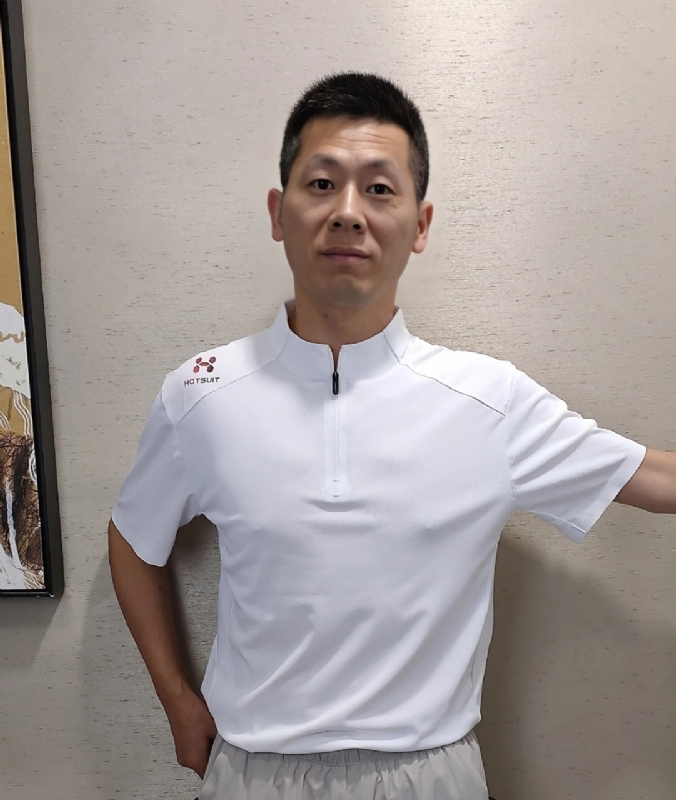 红旗下长大的第一张照片--云南残疾人相亲网